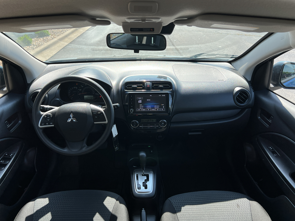 Vehicle image 12 of 14