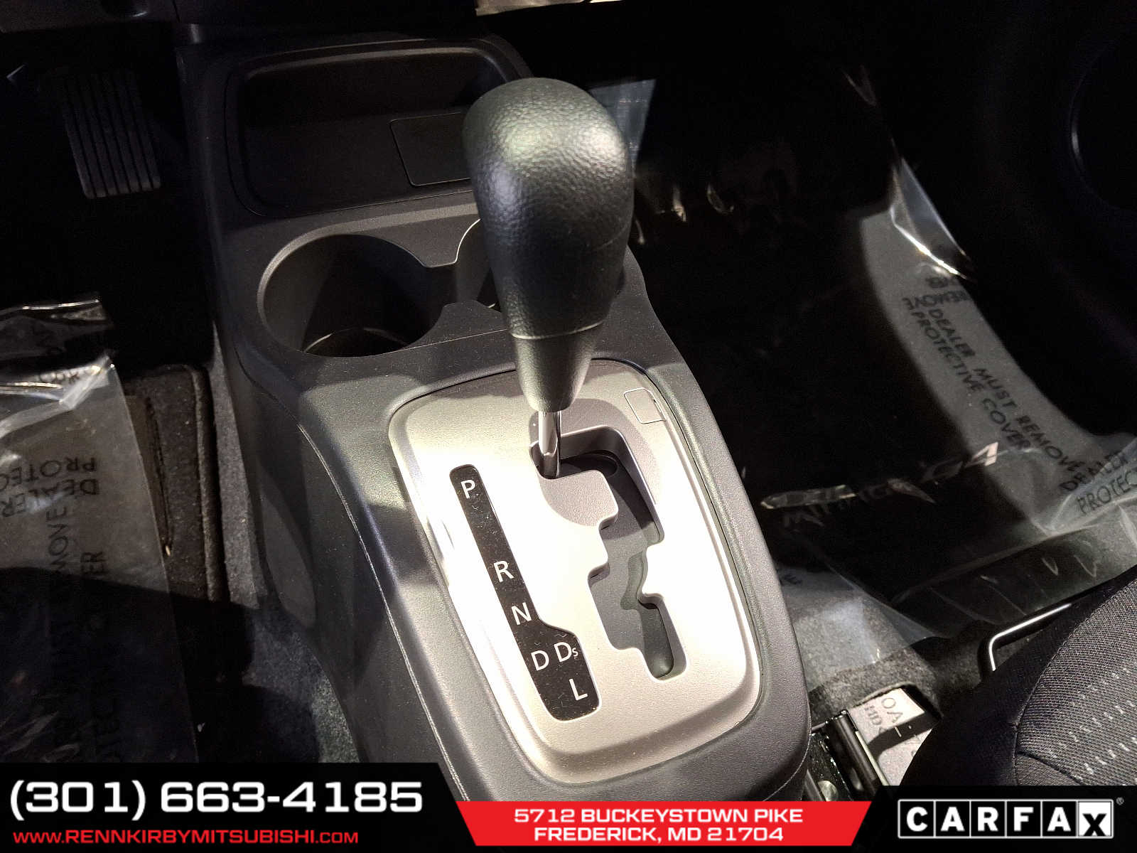 Vehicle image 9 of 19