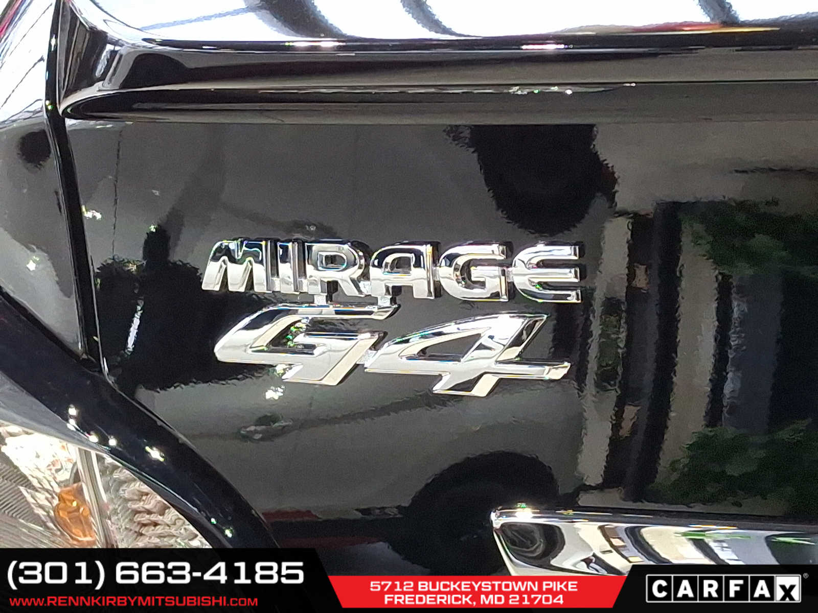Vehicle image 17 of 19