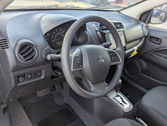 Vehicle image 17 of 29