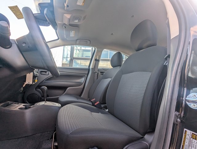 Vehicle image 8 of 29
