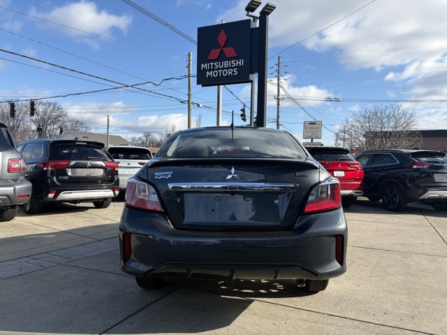Vehicle image 4 of 30