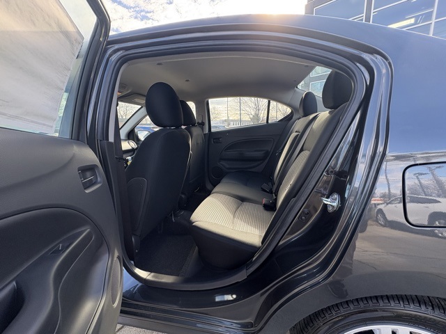 Vehicle image 12 of 30