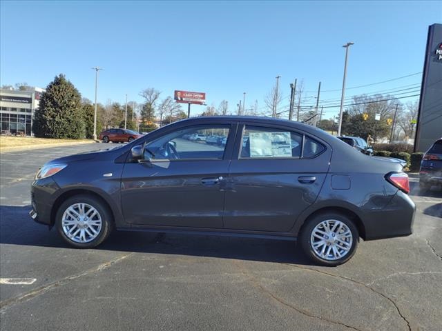 Vehicle image 15 of 26