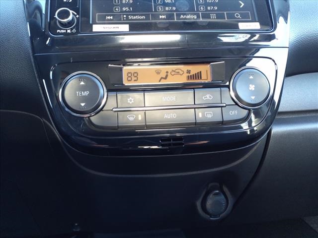 Vehicle image 11 of 26