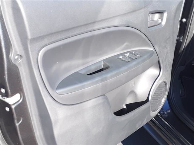 Vehicle image 5 of 26