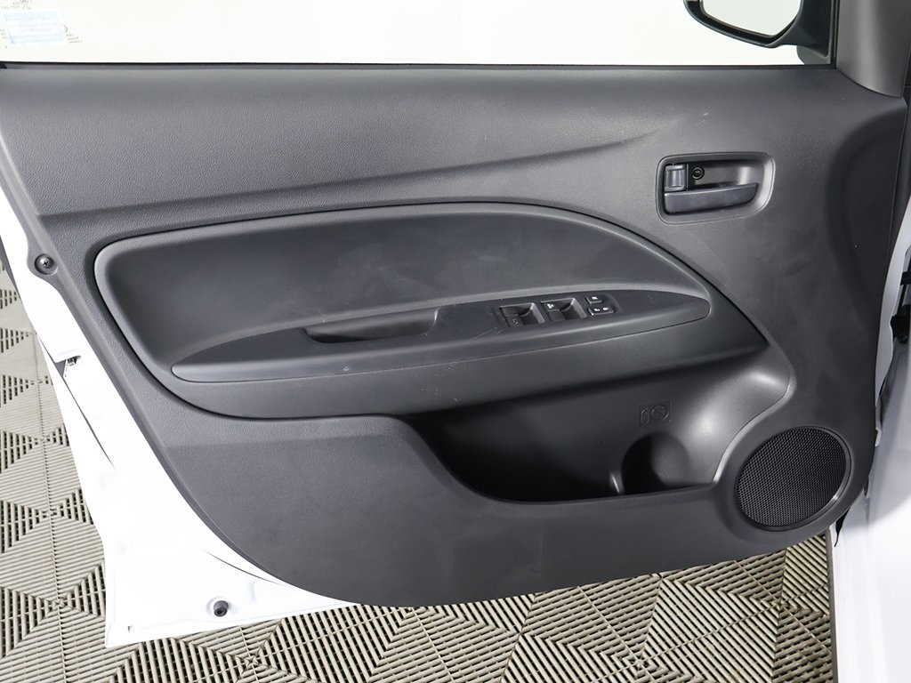 2024 Mitsubishi Mirage G4 LE Image 27 of 40