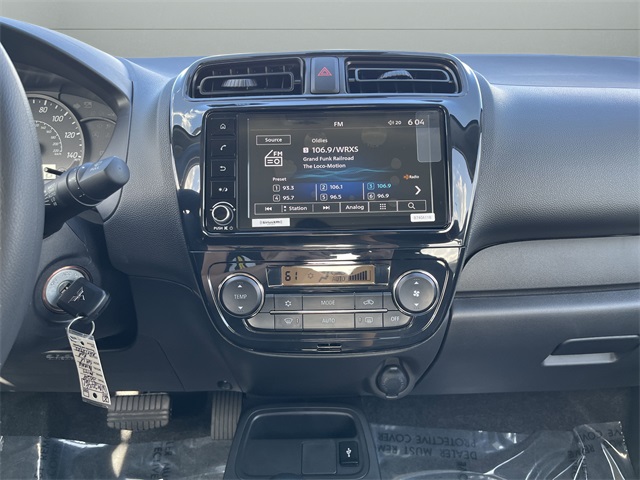 Vehicle image 20 of 25