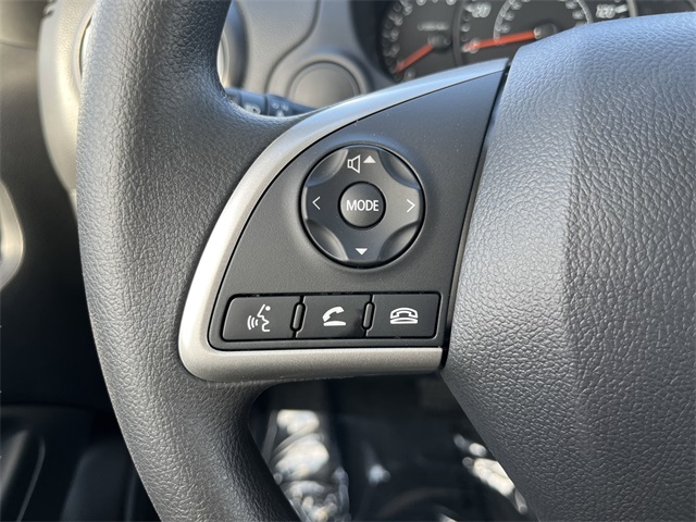Vehicle image 24 of 25