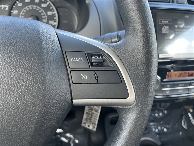 Vehicle image 15 of 25