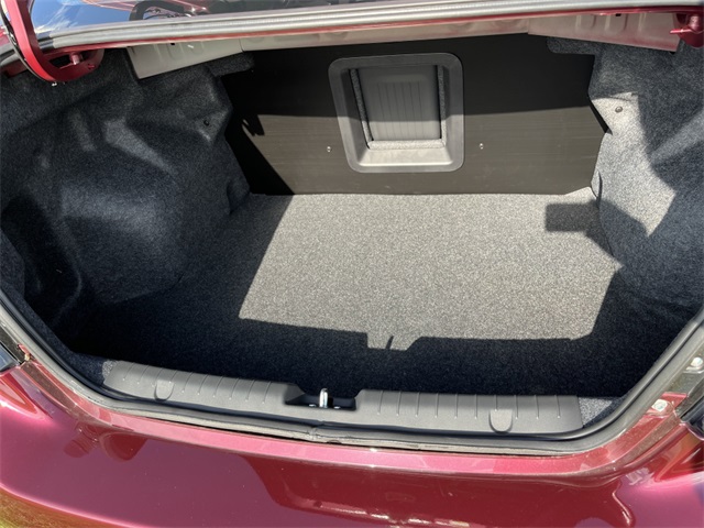 Vehicle image 10 of 25