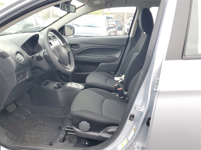 Vehicle image 19 of 30