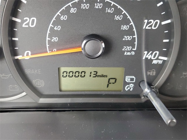 Vehicle image 22 of 30