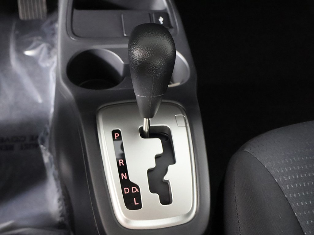 Vehicle image 42 of 43
