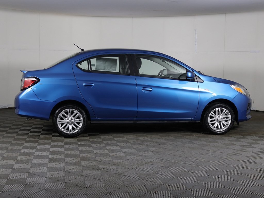 Vehicle image 7 of 43