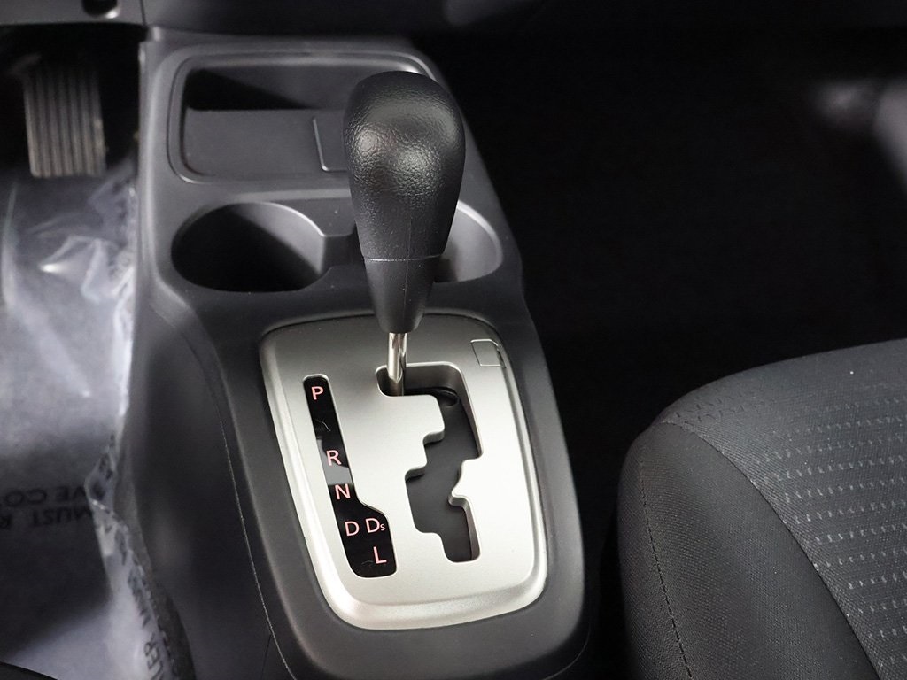 Vehicle image 41 of 43