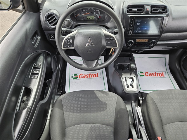 Vehicle image 10 of 31