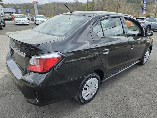 Vehicle image 4 of 31