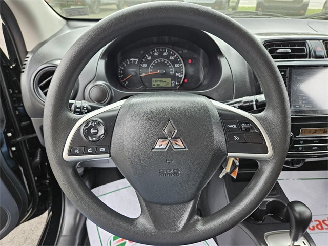Vehicle image 25 of 31
