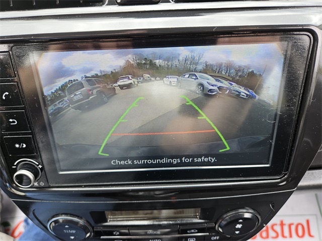 Vehicle image 22 of 31