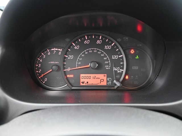 Vehicle image 28 of 33