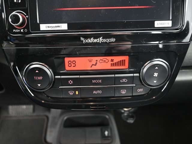 Vehicle image 22 of 33