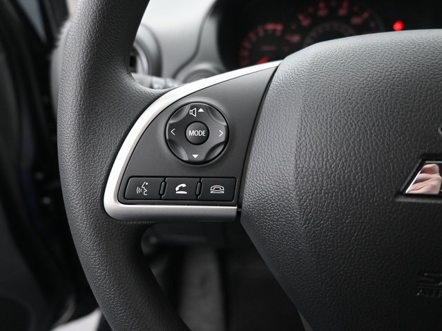 Vehicle image 26 of 33