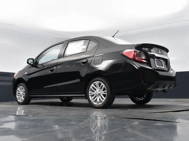 Vehicle image 13 of 33