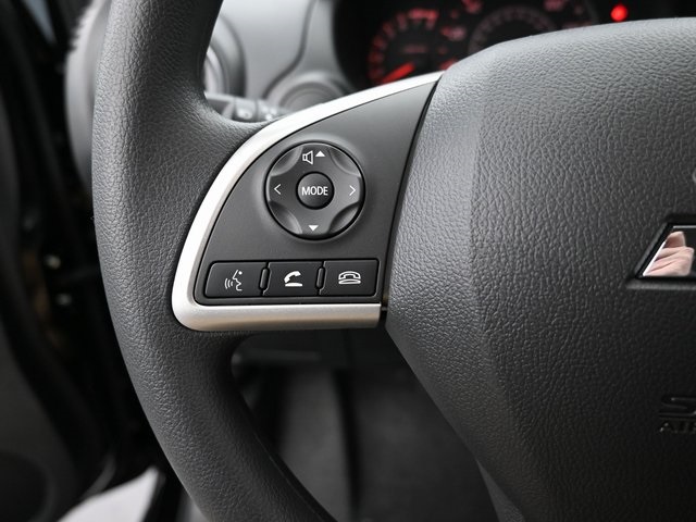 Vehicle image 26 of 33
