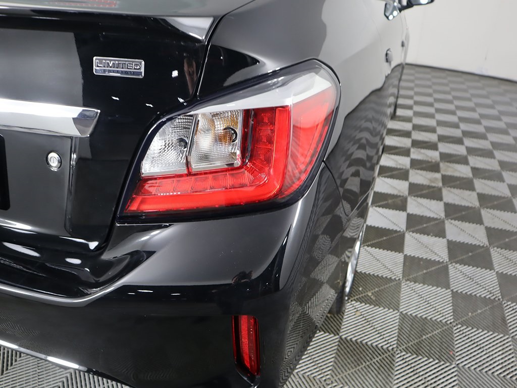 Vehicle image 16 of 39