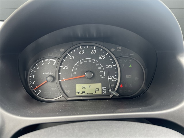 Vehicle image 18 of 28