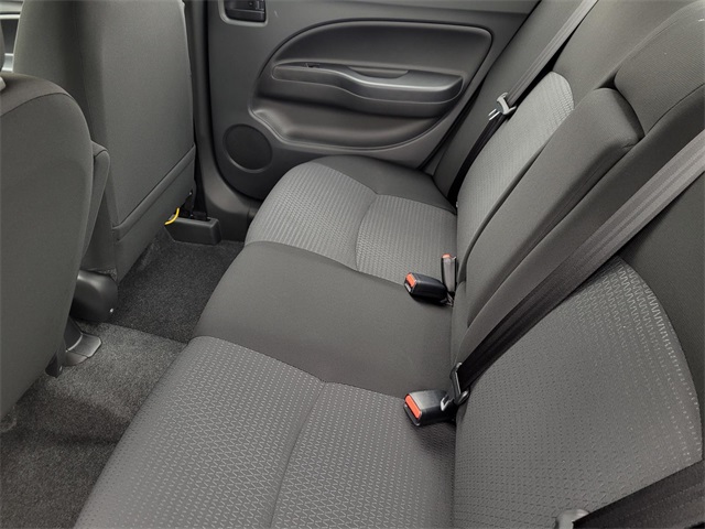 Vehicle image 9 of 22