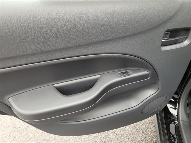 Vehicle image 8 of 22