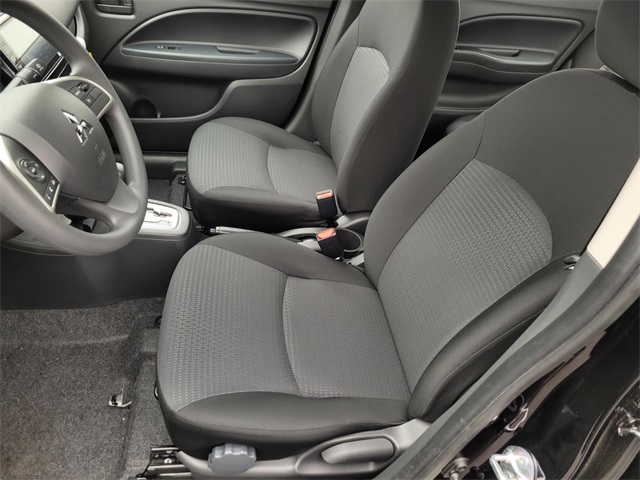 Vehicle image 14 of 22