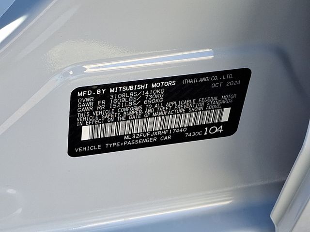Vehicle image 10 of 11