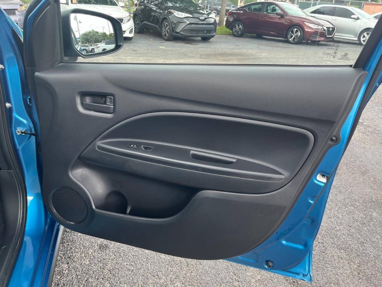 Vehicle image 18 of 45