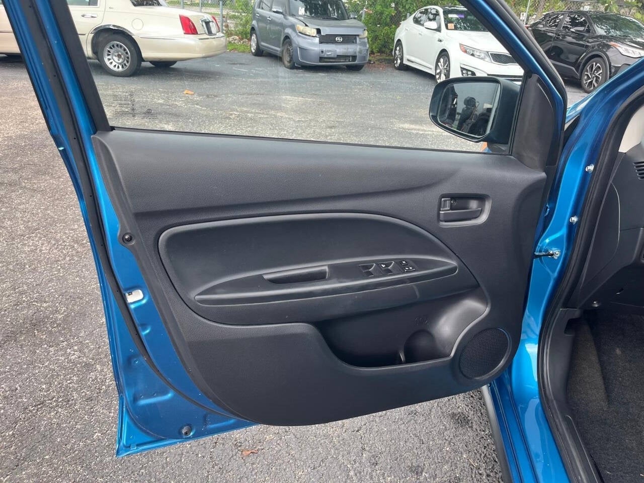 Vehicle image 19 of 45