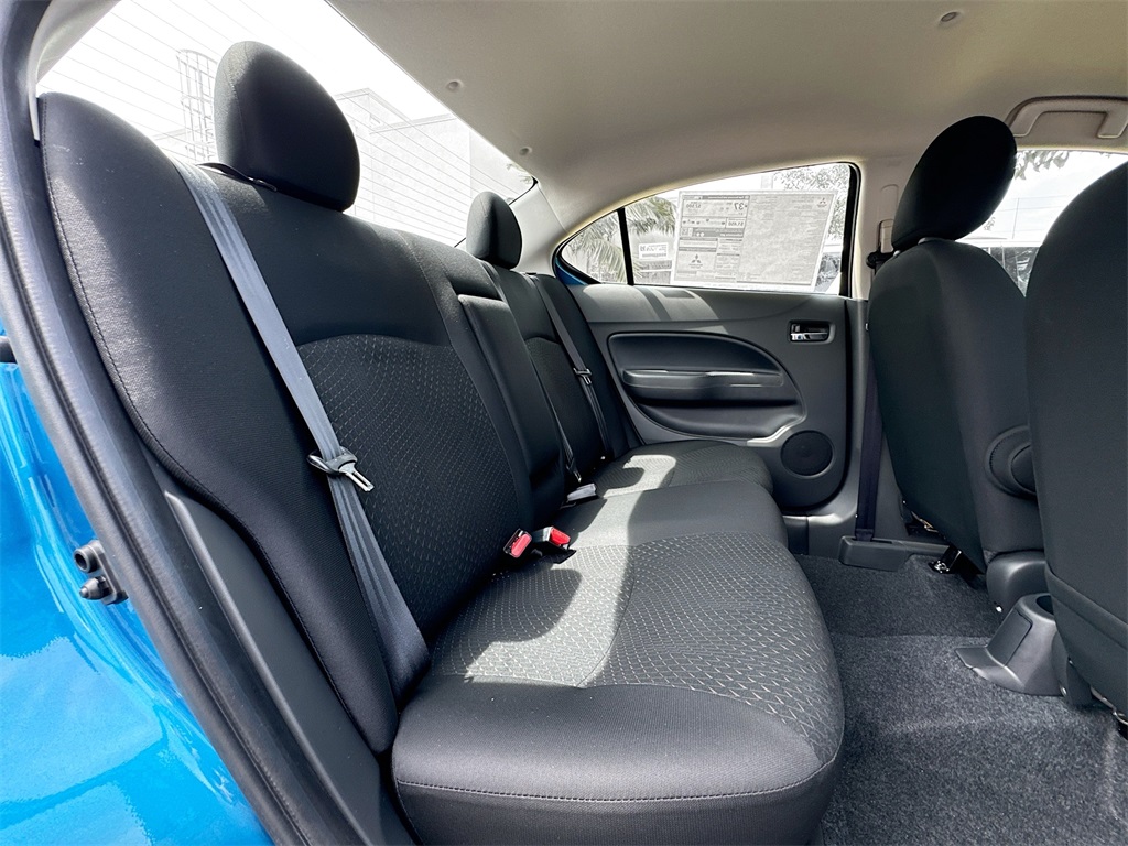 Vehicle image 13 of 30