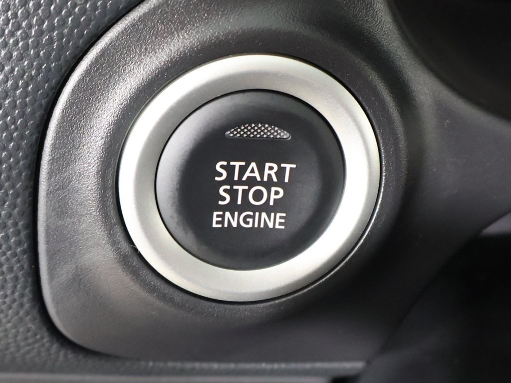 Vehicle image 34 of 55