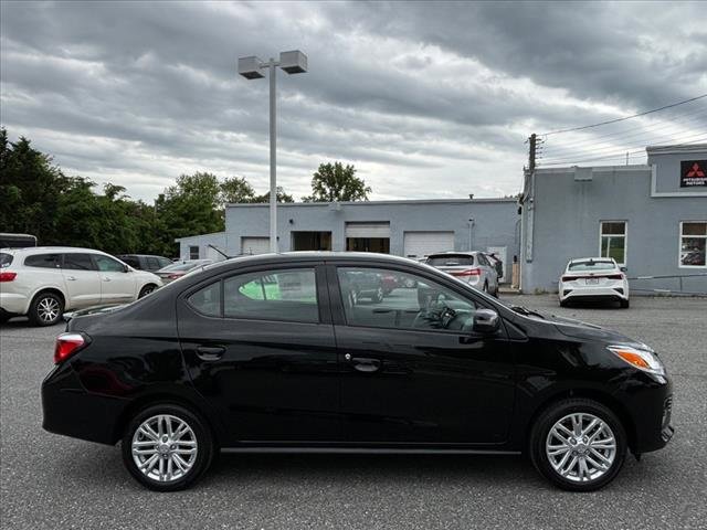 Vehicle image 3 of 18