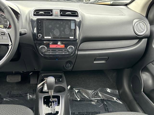 Vehicle image 16 of 18