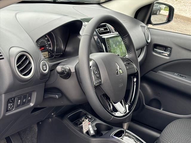 Vehicle image 11 of 18