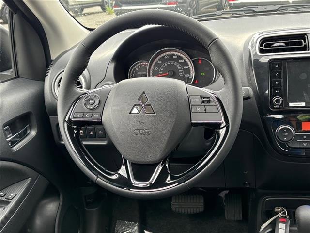 Vehicle image 14 of 18