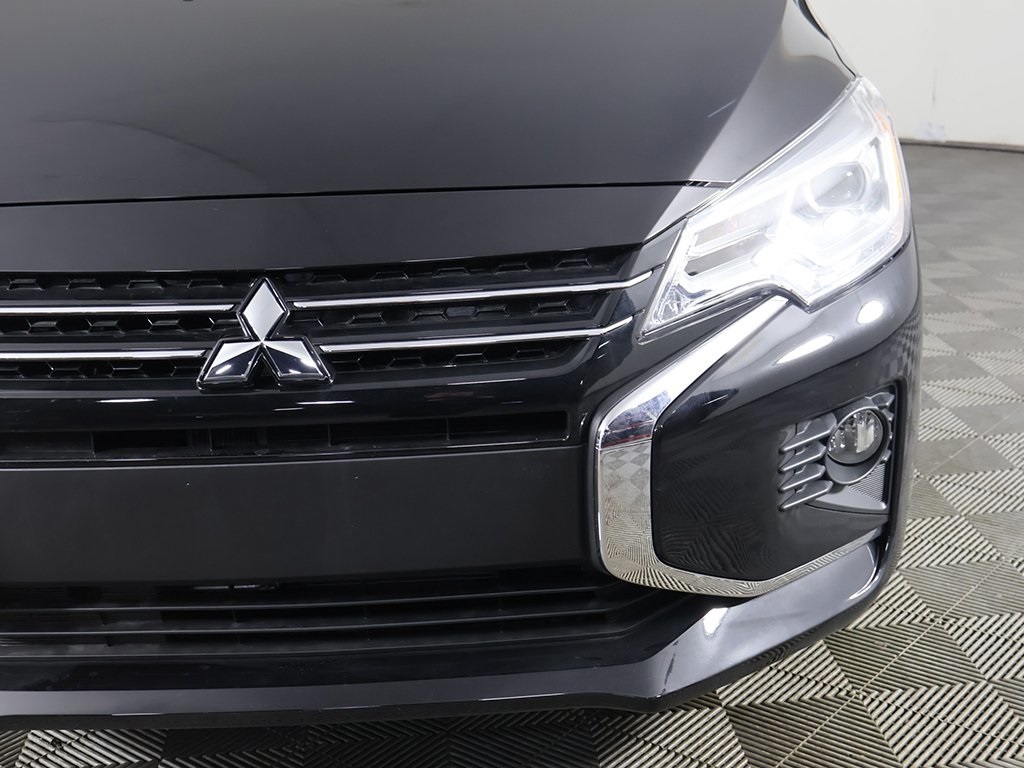 Vehicle image 15 of 40