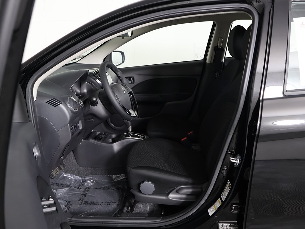 Vehicle image 27 of 40