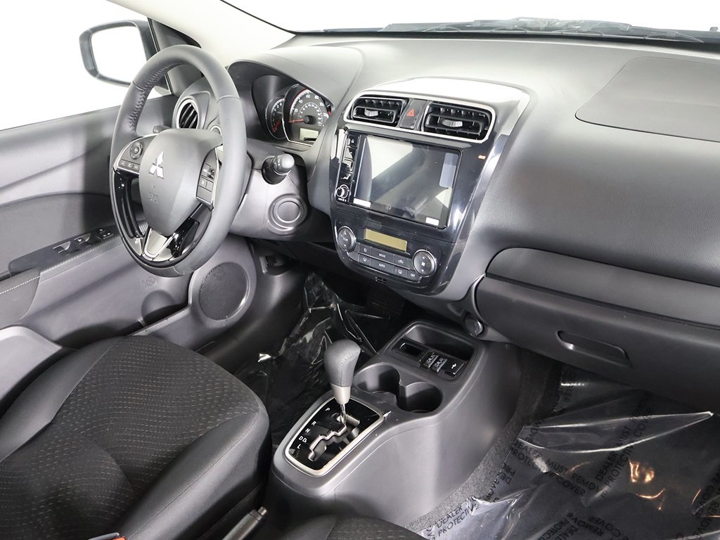 Vehicle image 26 of 40