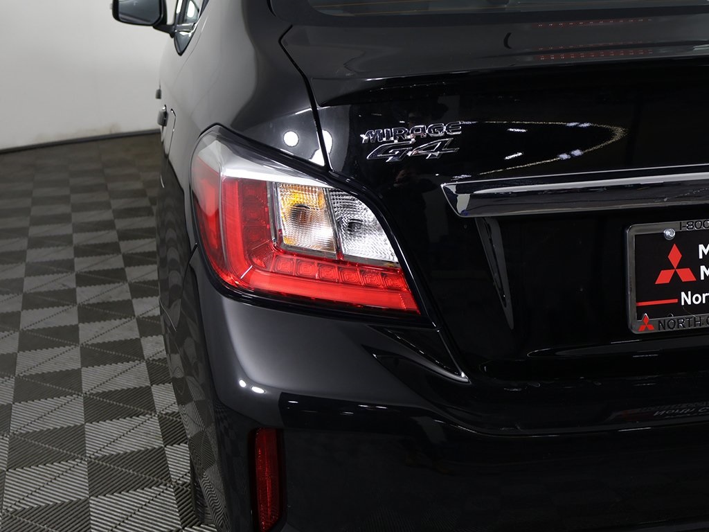 Vehicle image 16 of 40