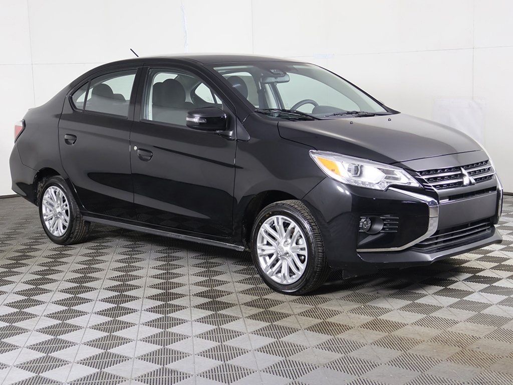Vehicle image 4 of 40