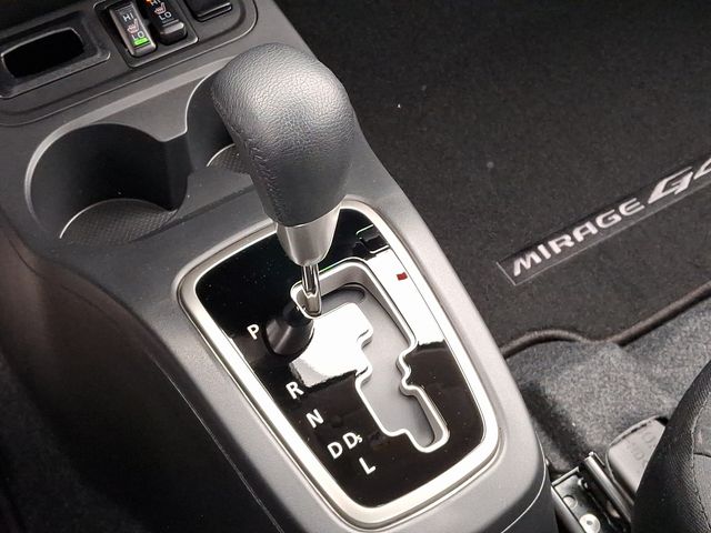 Vehicle image 7 of 11