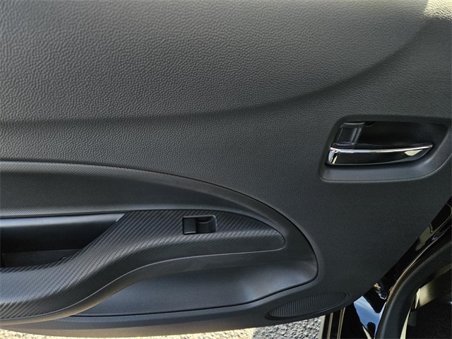 Vehicle image 5 of 20